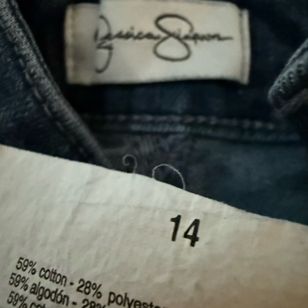 Jessica Simpson Women's Dark Blue Skinny Jeans size 14 - Picture 5 of 5